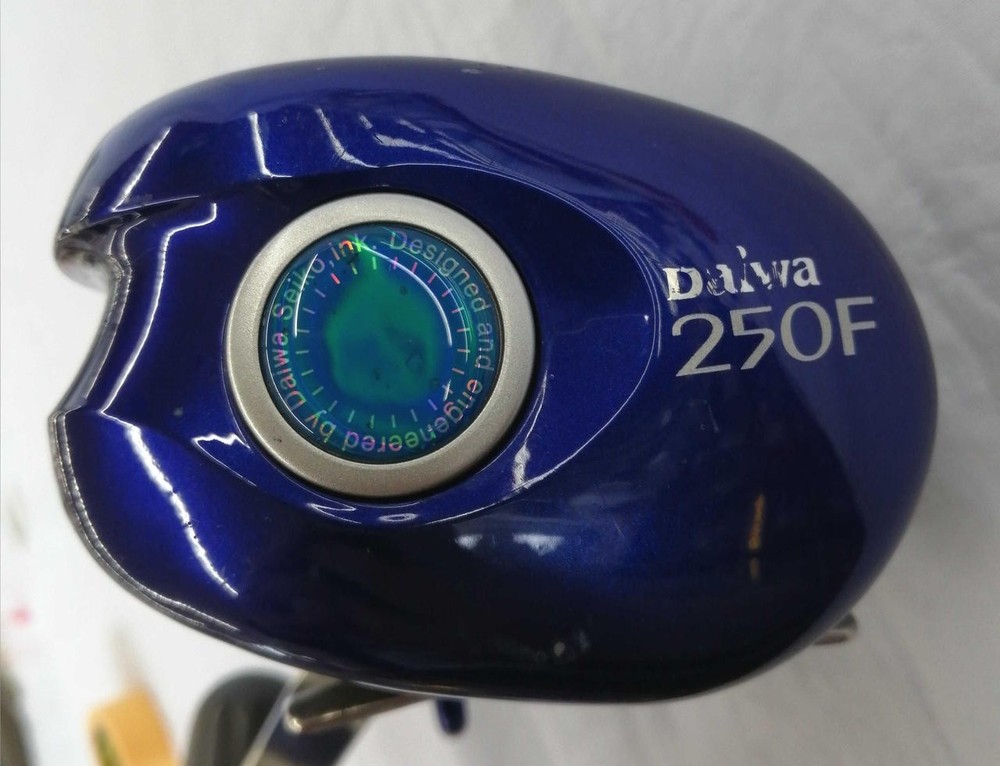 DAIWA HYPER TANASENSOR reel