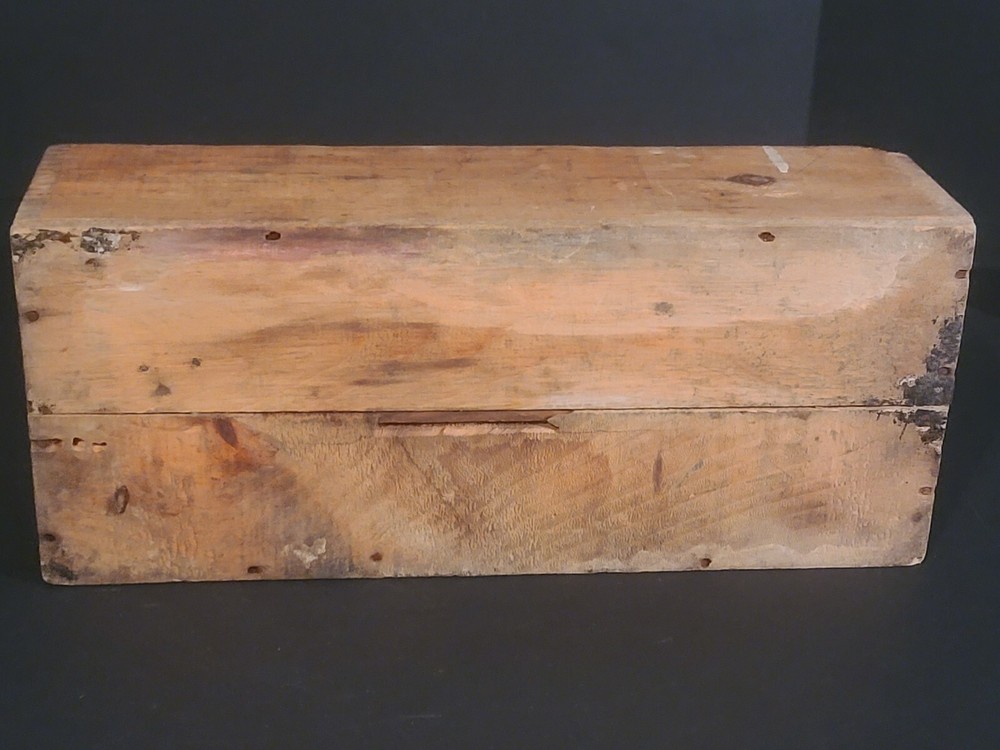 ORIGINAL Antique E.C. Simmons Nail Hammers Wood Packaging Crate