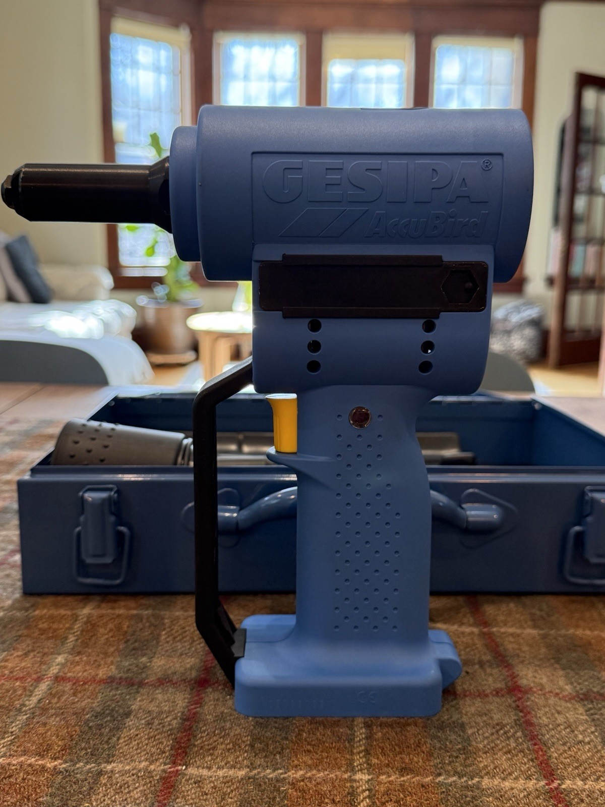 GESIPA 14.4V Li-ion Accubird Riveter w/ Metal Case, 1.3Ah Battery & Charger