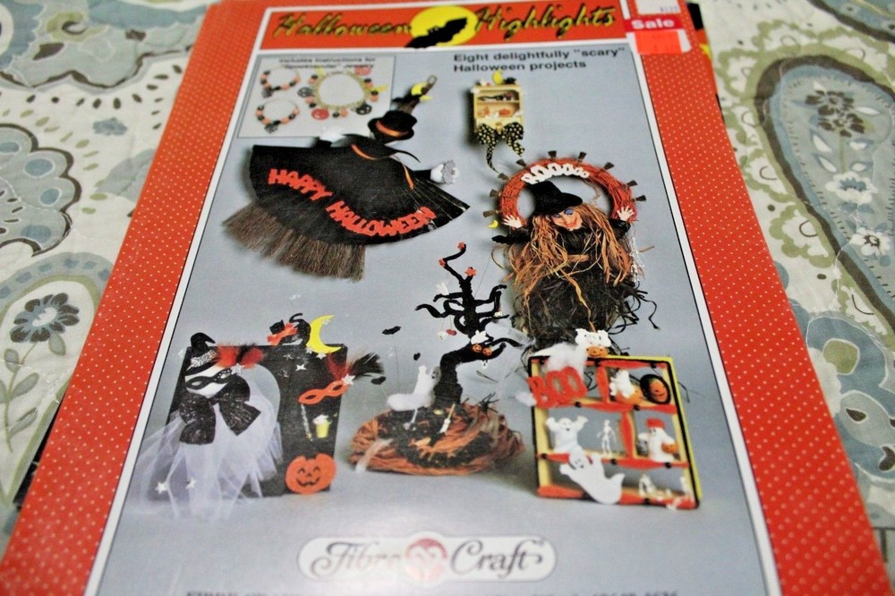 Halloween HIghlights Craft Pattern Leaflet Fibre-Craft 8 projects