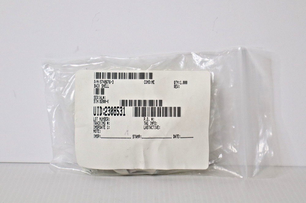 Tyco Electronics 5748676-3 Connector Kit - NEW
