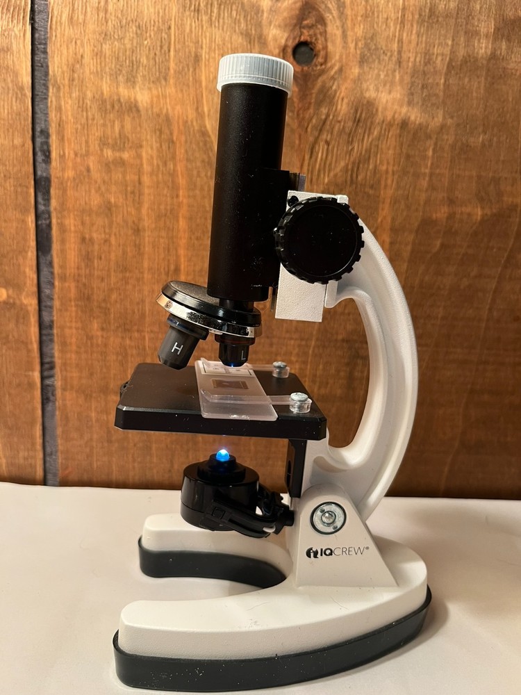 Amscope Microscope Camera Premium Kit IQ Crew Early Learner Series 85+ pieces