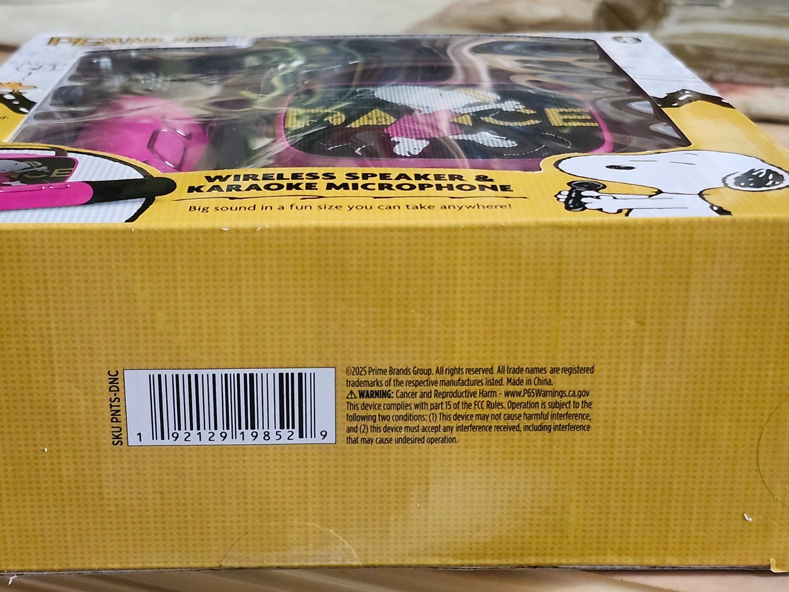 PEANUTS SNOOPY WIRELESS SPEAKER & KARAOKE MICROPHONE DANCE PINK VERSION NEW