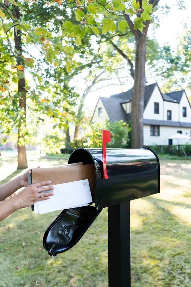 Brighton Aluminum Mailbox Post, Compatibility Code A, B, C, D, BP000BAM, Black