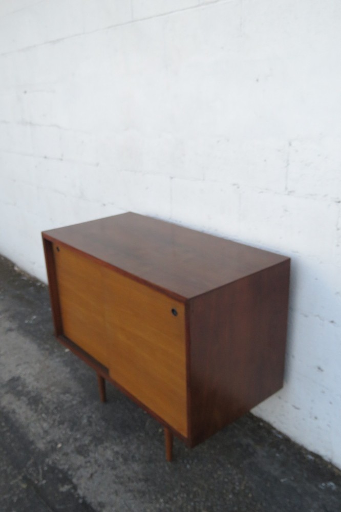Mid Century Modern Server Buffet TV Storage Cabinet 6266