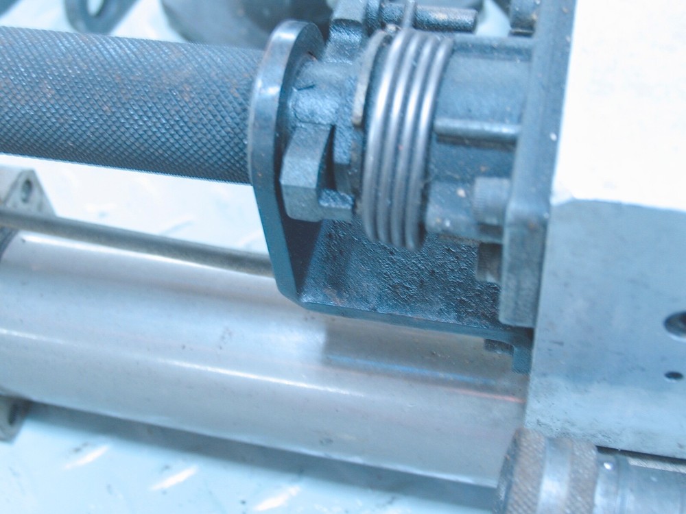CODE 3 ResQ Hydraulic Tool with 5 atachments (Jaws) as shown