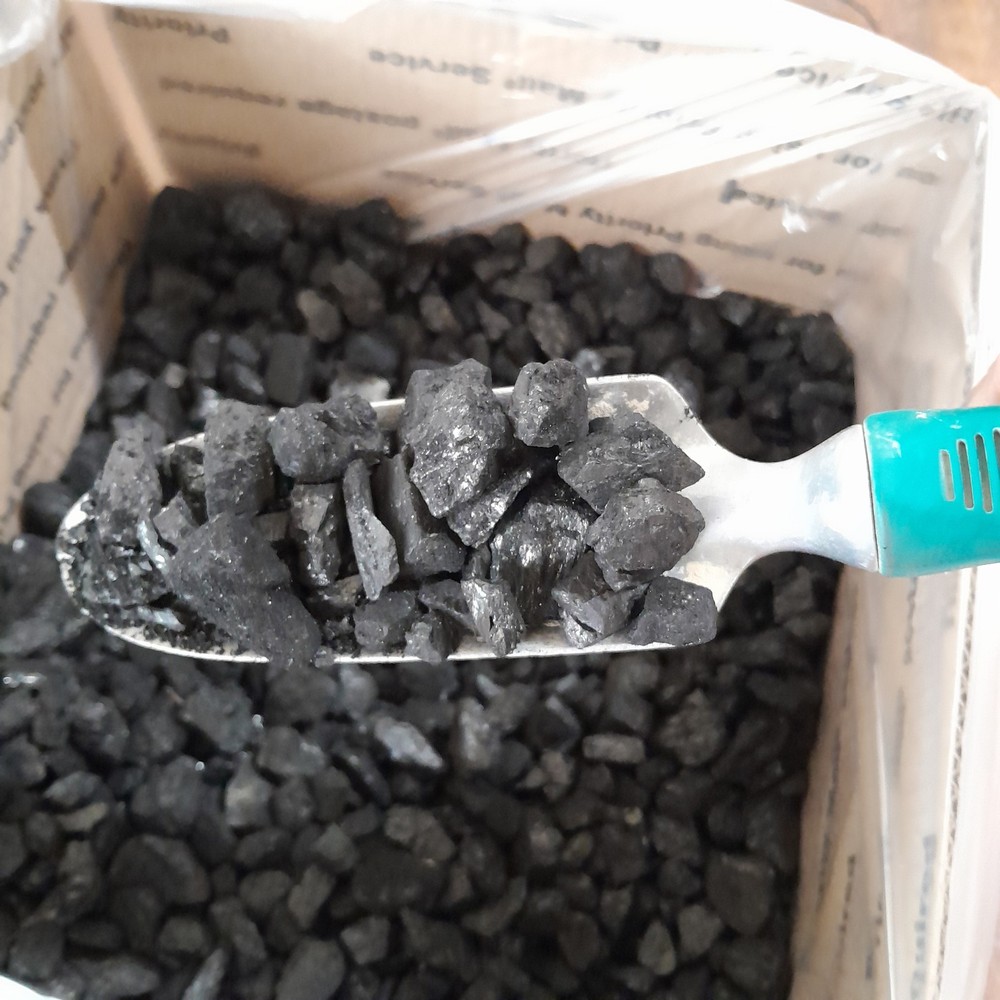 Bituminous Blacksmithing Coal, 15 Pound Box