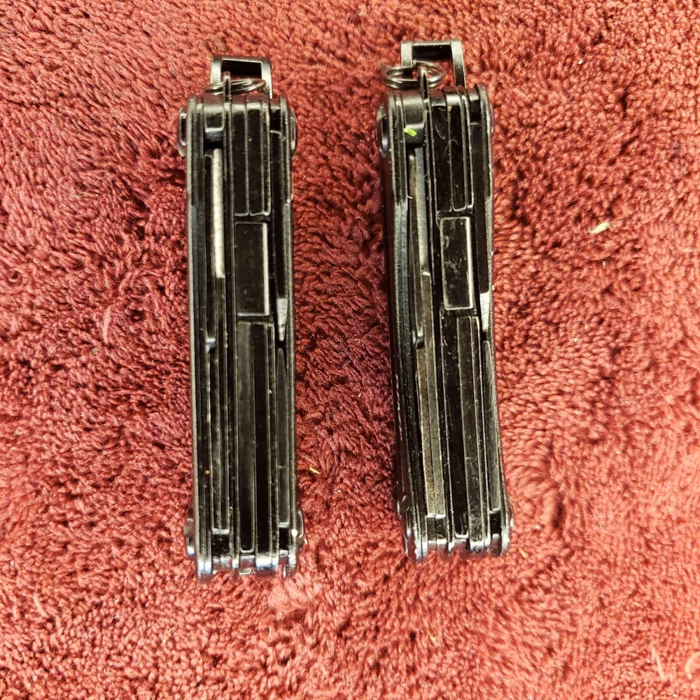 Lot of 2 Gerber Multi Tool Dime multiplier Black read
