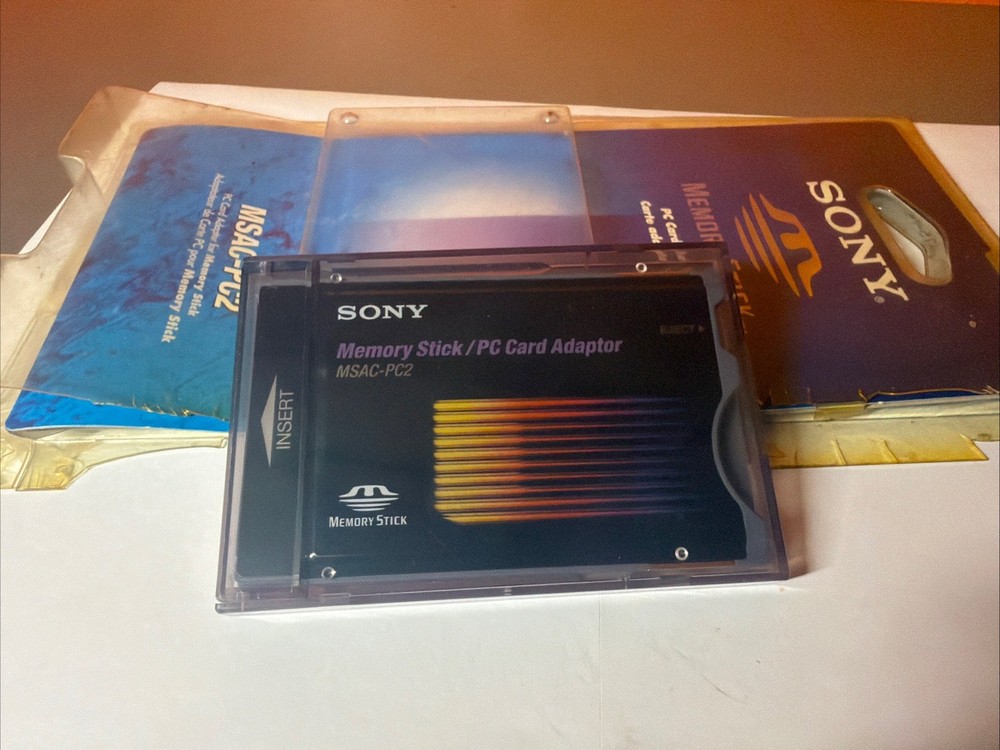 Sony PCMCIA Memory Stick Reader MSAC-PC2 FOR SONY MEMORY CARDS NEW OPEN BOX