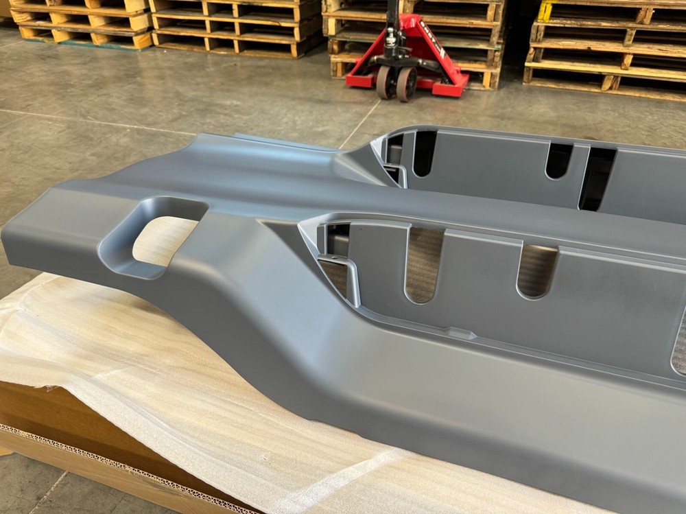 Front Step Fairing Side Panel Driver Left Side For Peterbilt 579 2023+