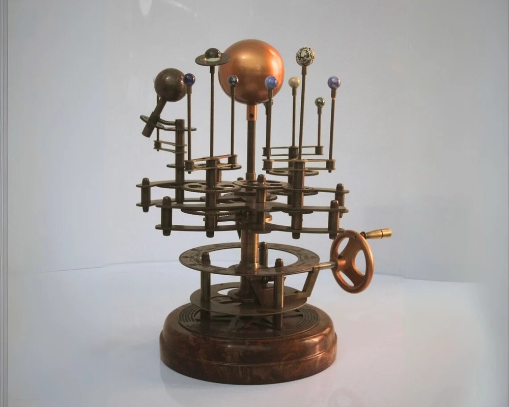 Antique Brass Orrery Solar System Model w/ Saturn – Functional Celestial Gift