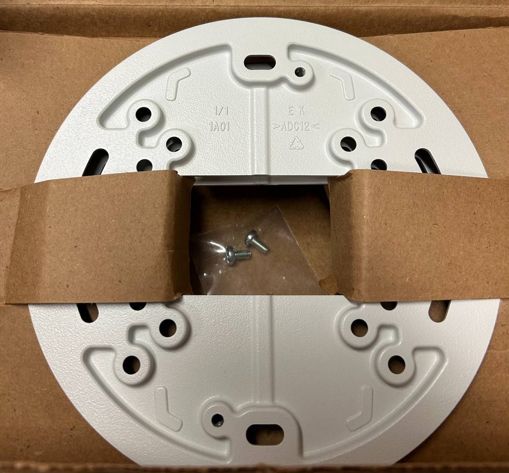 Axis 5502-401 P3343 ACC Mounting Bracket