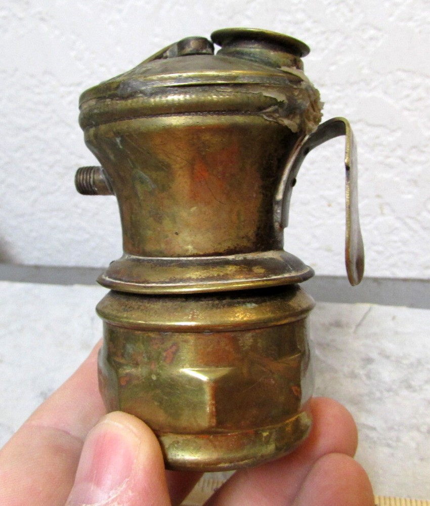 vintage auto lite carbide miners lamp, universal lamp, missing front Shield