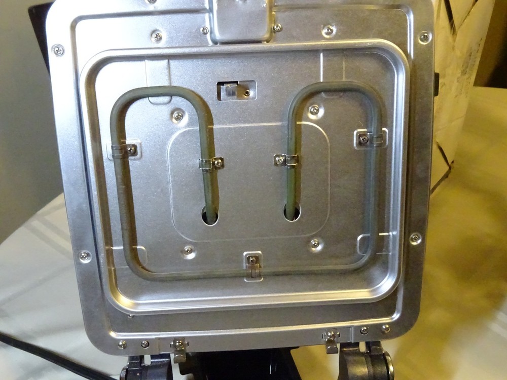All-Clad 4-Slice Digital Waffle Maker with Removable Plates Model WD824D51