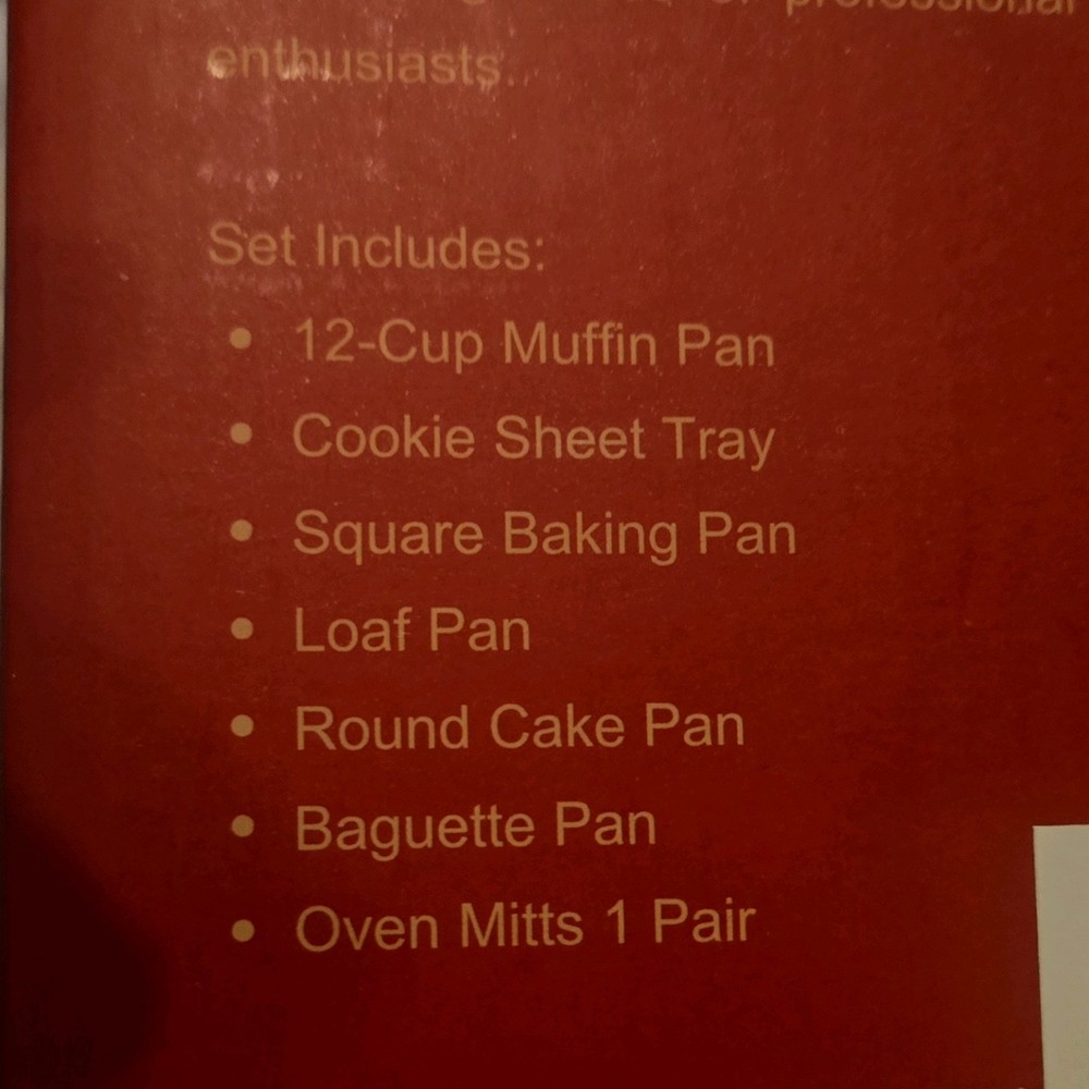 Kitessensu 7-Piece Nonstick Baking Set