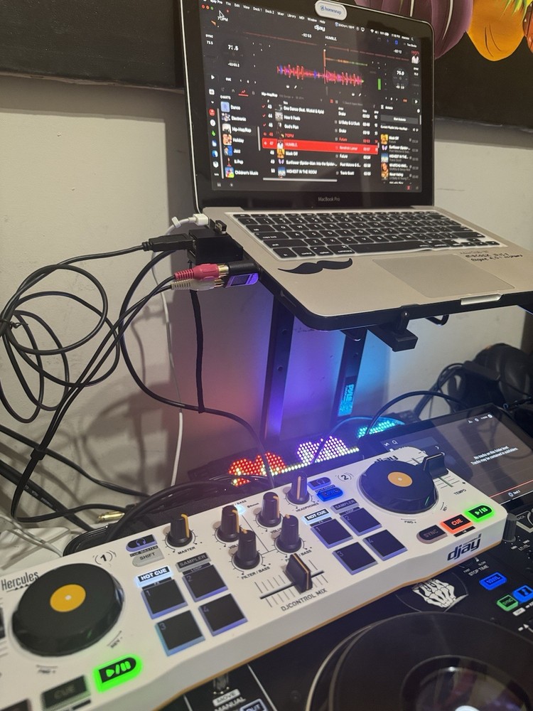 Hercules DJControl Mix Wireless Double Deck Controller - White