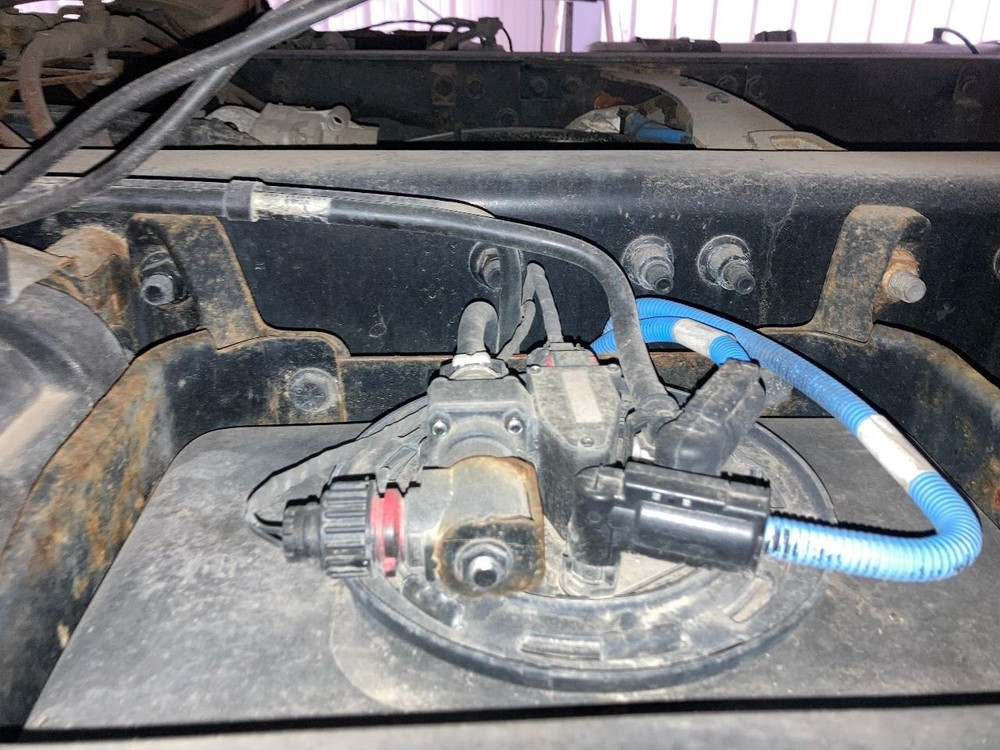 Freightliner CASCADIA Left/Driver DEF Sensor - Used