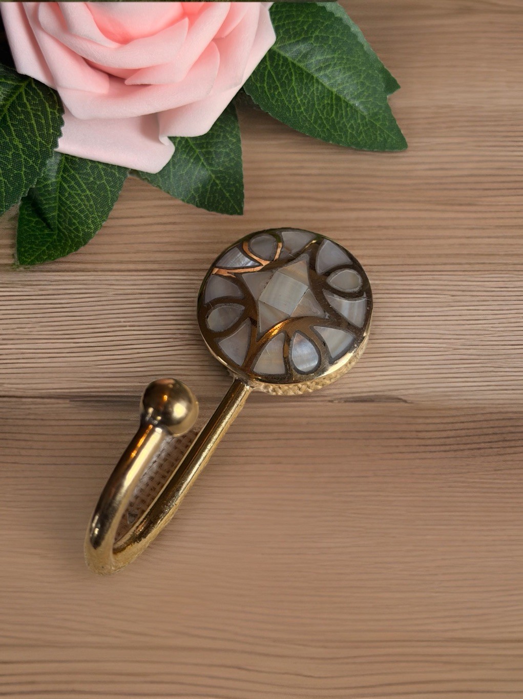Mother of Pearl Handcrafted Wall Hook Round Petal Inlay Design Single Wall Hook