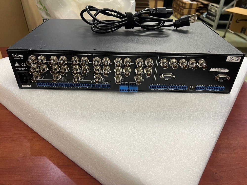 Extron System 7SC Video Switcher With Integrated Scaler