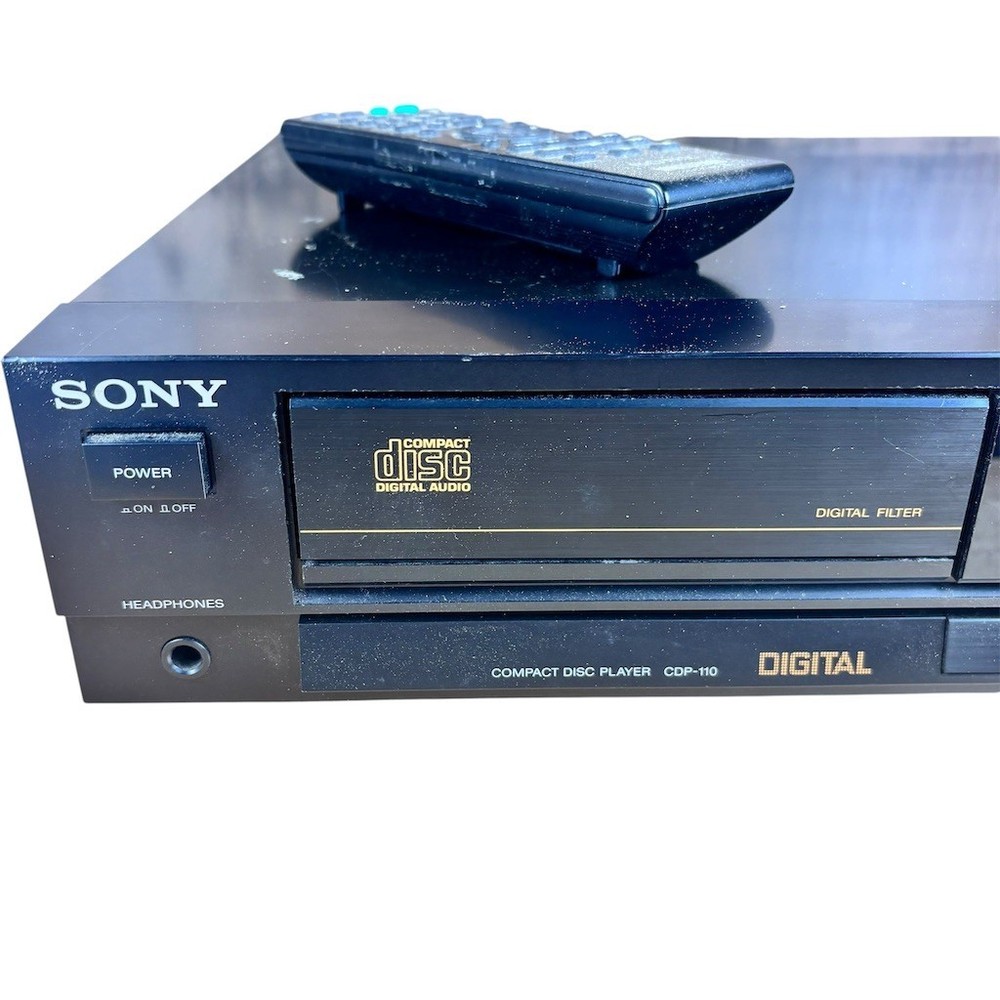 Sony Single Disc CD Player w/ Remote Control Black Vintage HiFi