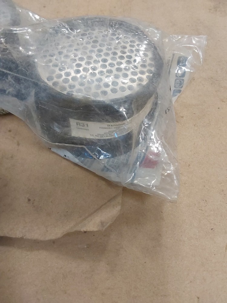 Willson Replacement Respirator Cartridges R-31