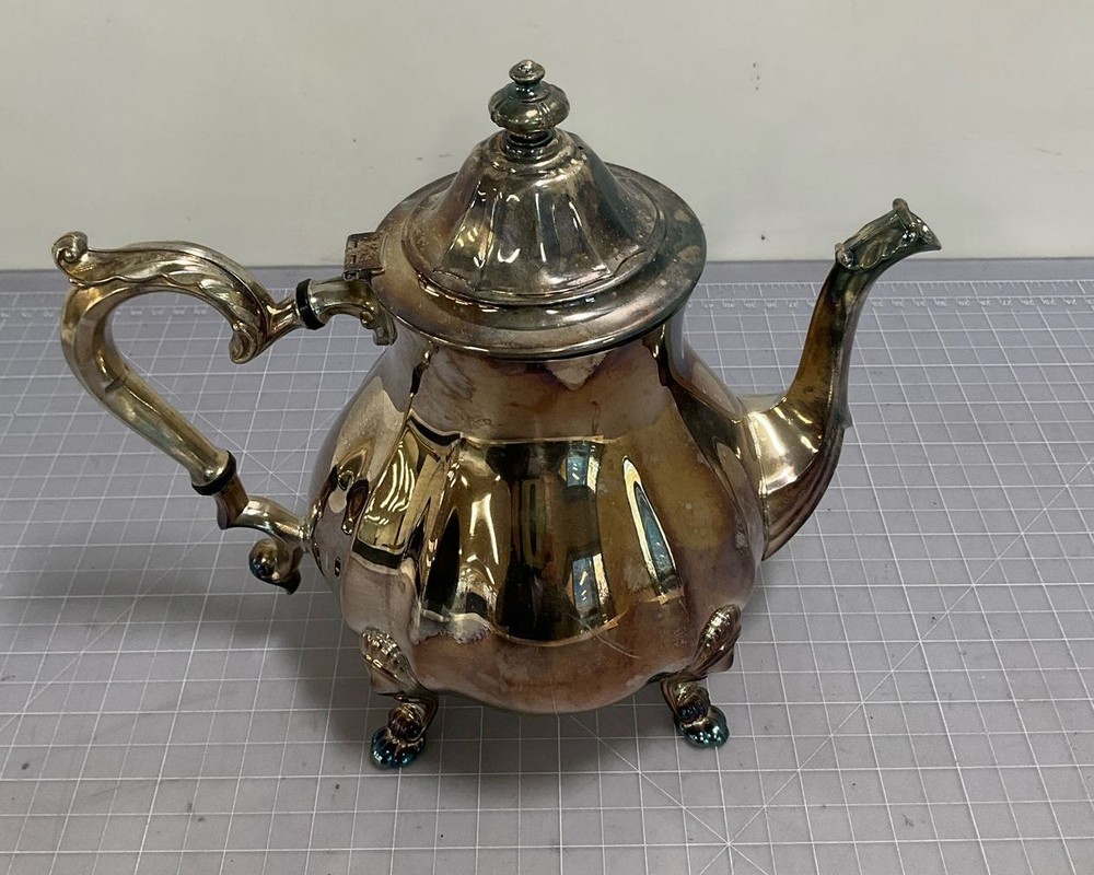 Oneida Silver Plated Tea Pot