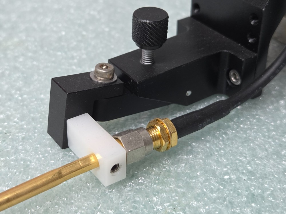 CASCADE MICROTECH DCM 210 PRECISION POSITIONER