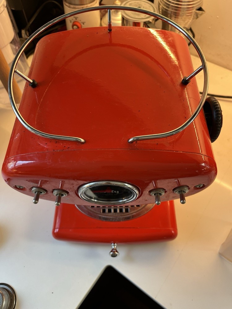 Illy E.S.E. And Ground Coffee Option Espresso Coffee Machine Red Good condition