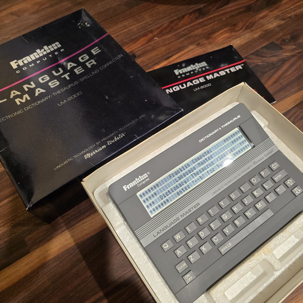 FRANKLIN LANGUAGE MASTER LM-2000 Electronic Dictionary & Thesaurus NICE! Working
