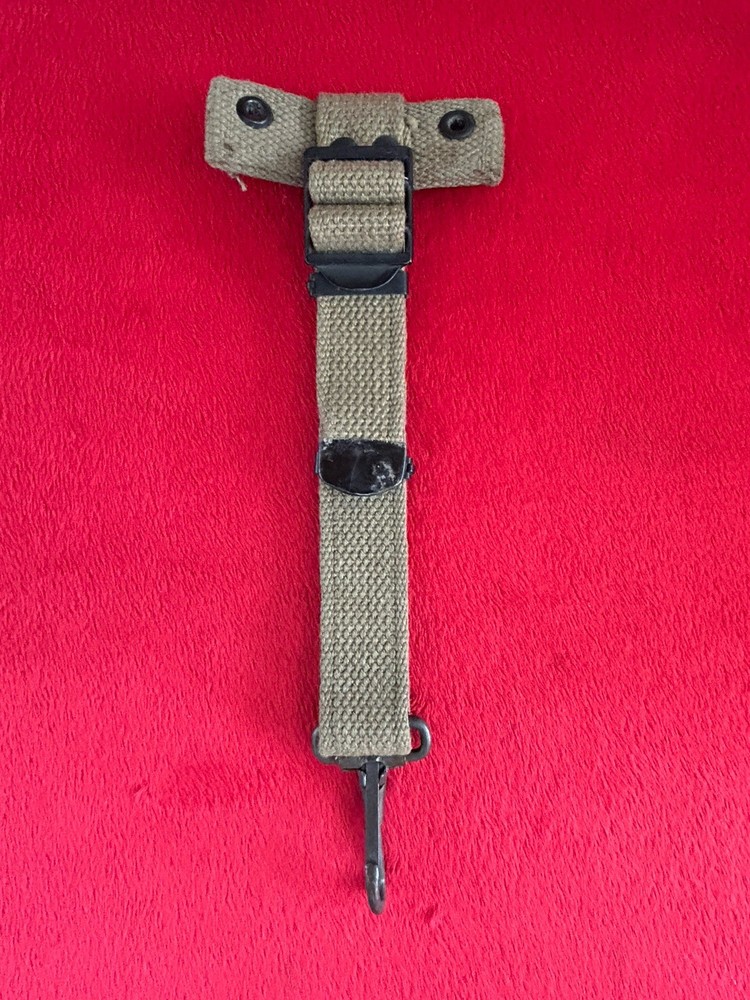 WW2 M1941 US Canteen Cavalry Extension Hanger Strap, OD3, steel hook