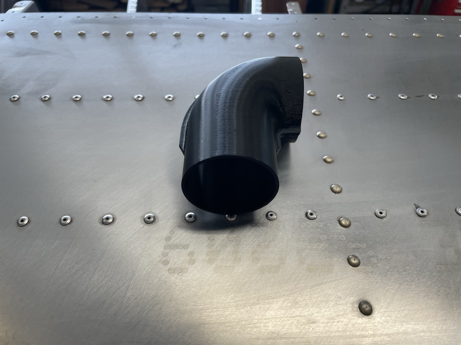 ✈️ CESSNA PN: 0522200-1 ; 150 , 152 , 172 , 182 , 210 CABIN AIR ELBOW FITTING