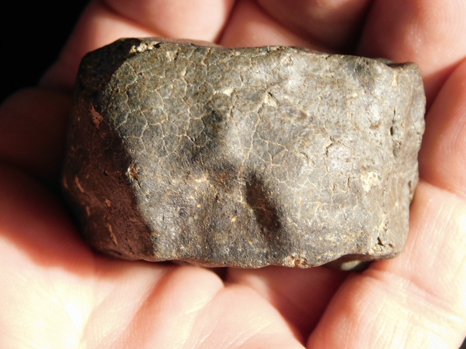 H6 Stony METEORITE Regmaglypts DARK Fusion Crust and Contraction CRACKS! 138gr