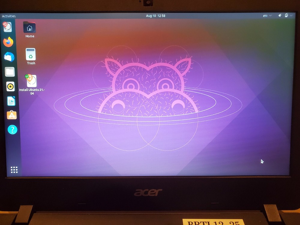 Ubuntu 21.04 x64 Bootable on 16G USB Stick!