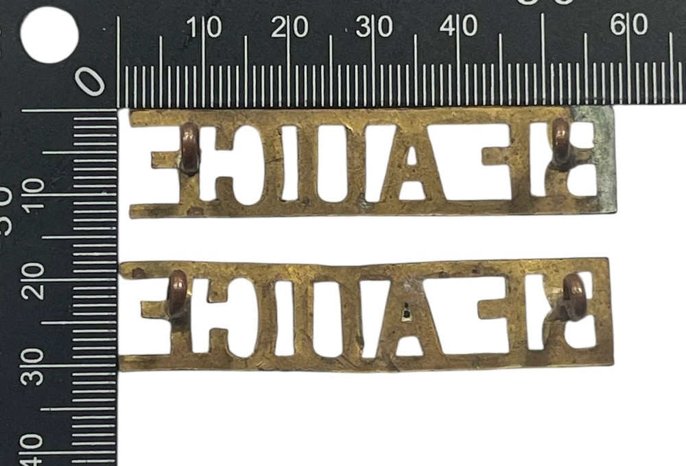 WW2 Beauce Shoulder Title Badge Pair