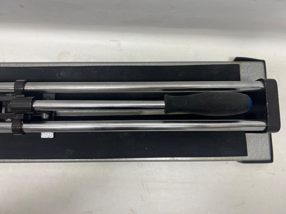 PRECISION COMPONENTS 17" TILE CUTTER