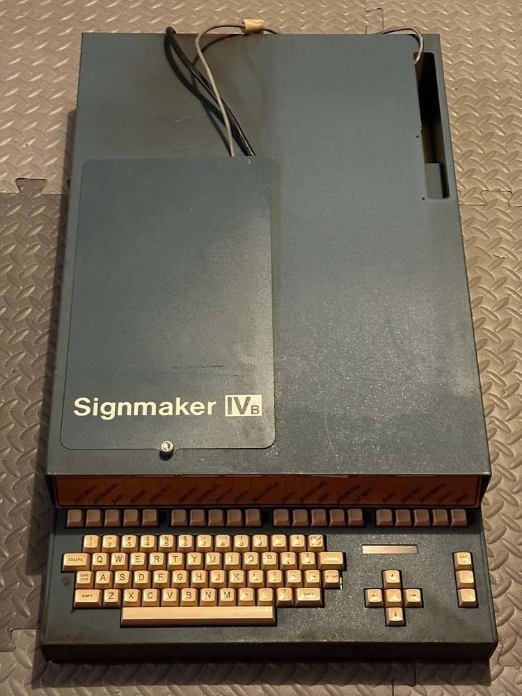 Gerber graphix-signmaker 4-B **UNTESTED**
