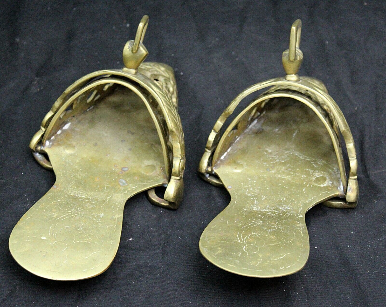 Pair of Vintage Antique Cast Bronze Stirrups Show Quality Great Patina Display