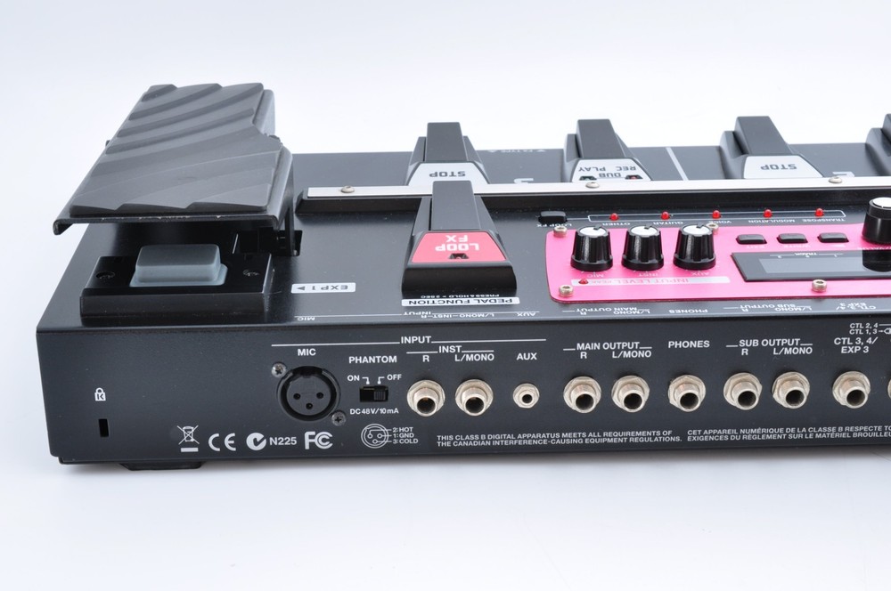Boss RC-300 Loop Station 2011 w/Adapter Working Z1B2397