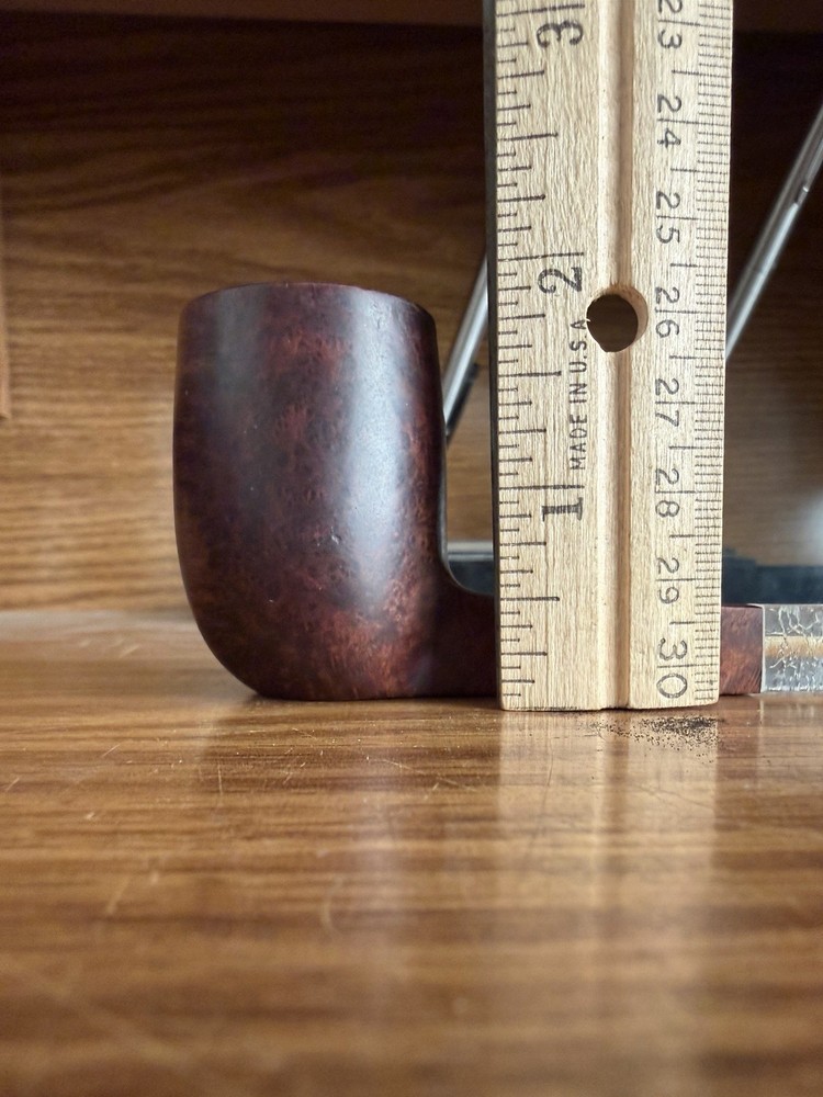 Beautiful Vintage GBD Virgin Pipe