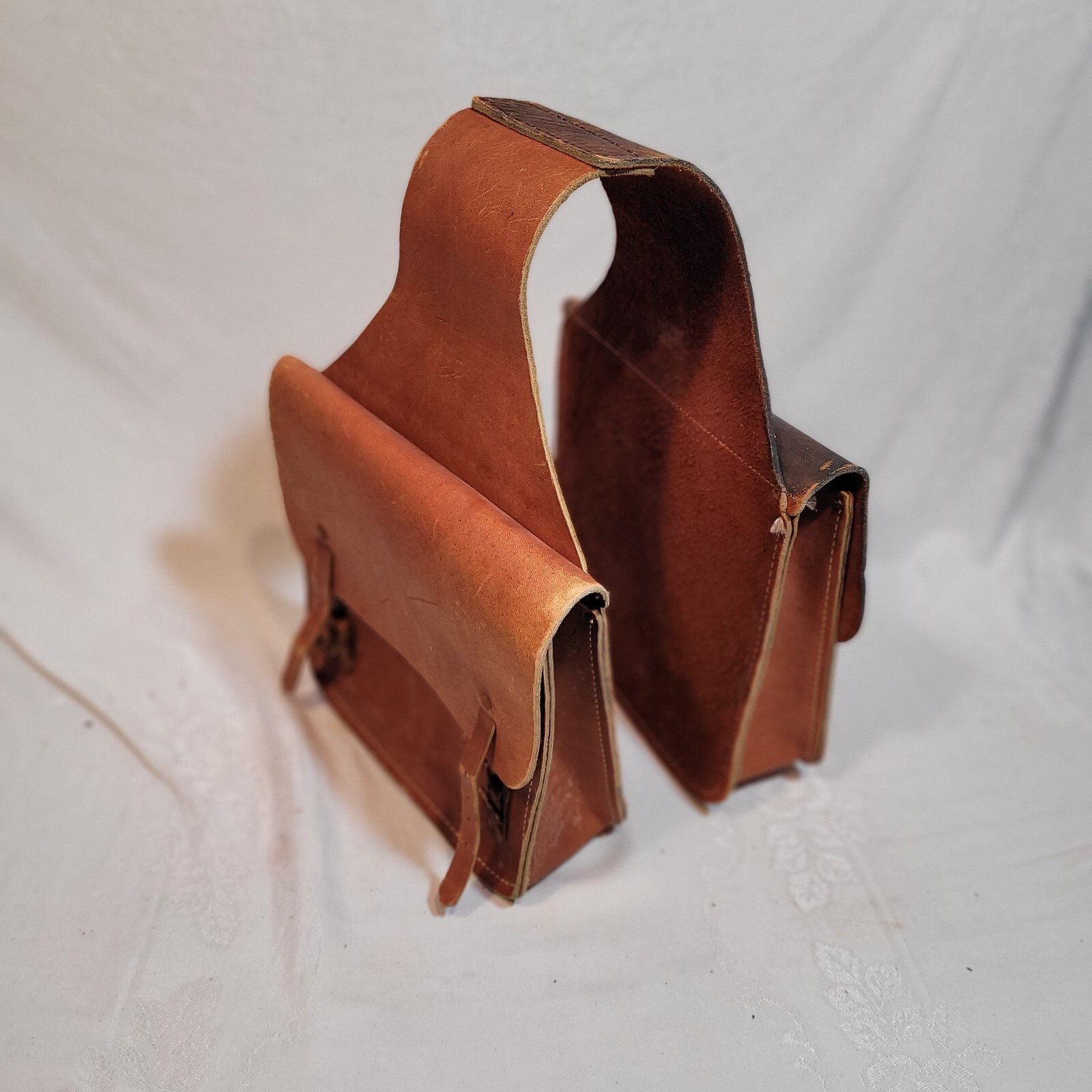 Vintage Leather Saddlebags Horse Western Gear Satchel Tack, read