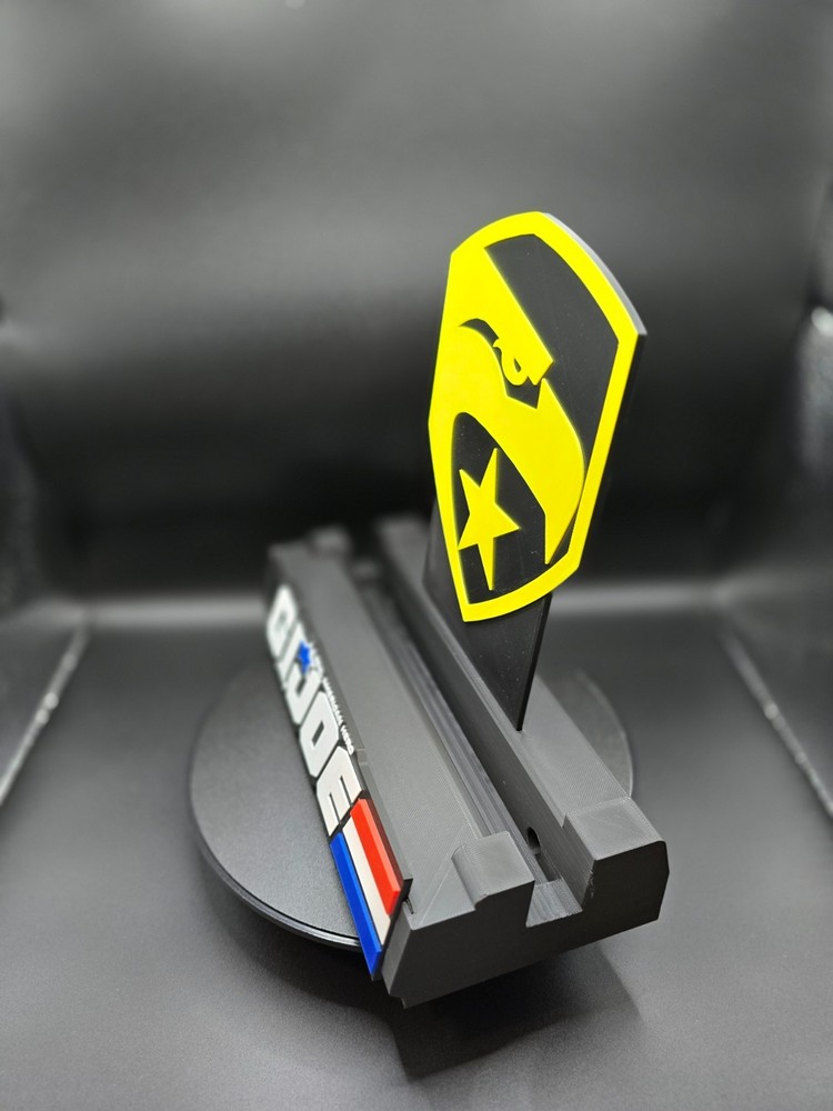 GI JOE - Comic Book Display Stand CGC, CBCS, Non-Graded Comics