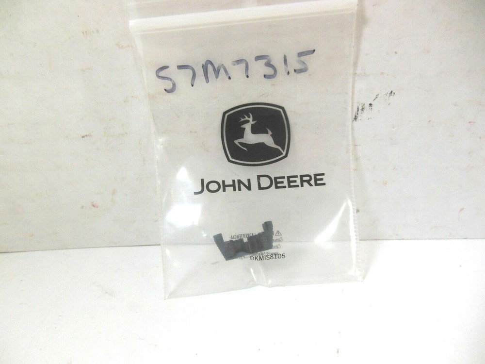 JOHN DEERE  ELECTRICAL CONNECTOR WIRE TERMINAL LOCK ASSEMBLY 57M7315