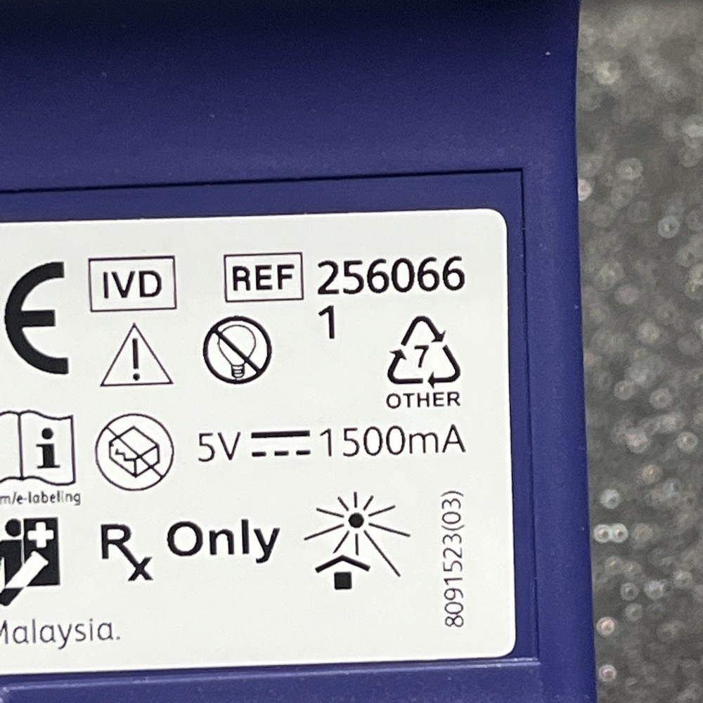 BD Plus Analyzer 256066