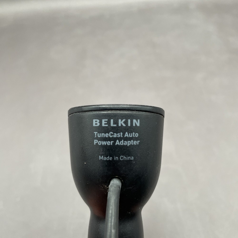 Belkin Tunecast Auto Universal Car FM Transmitter WORKS Tested - Model # F8M066