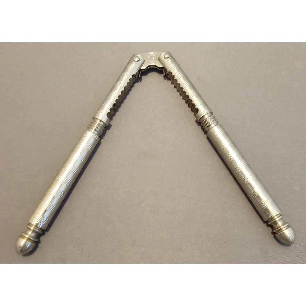 Vintage HMQ 5" Nut Cracker/Sheller - used