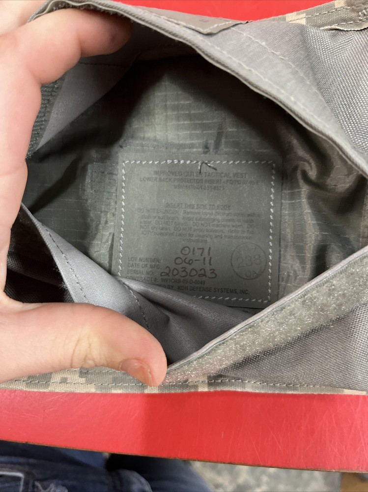 ACU LOWER BACK PROTECTOR WITH SOFT INSERT PRE-OWNED ACU DIGITAL CAMO