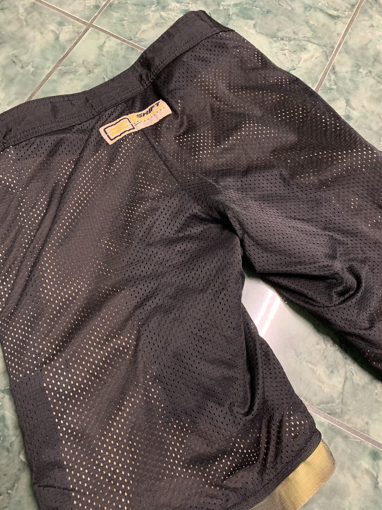 shift advanced technology shorts size 38