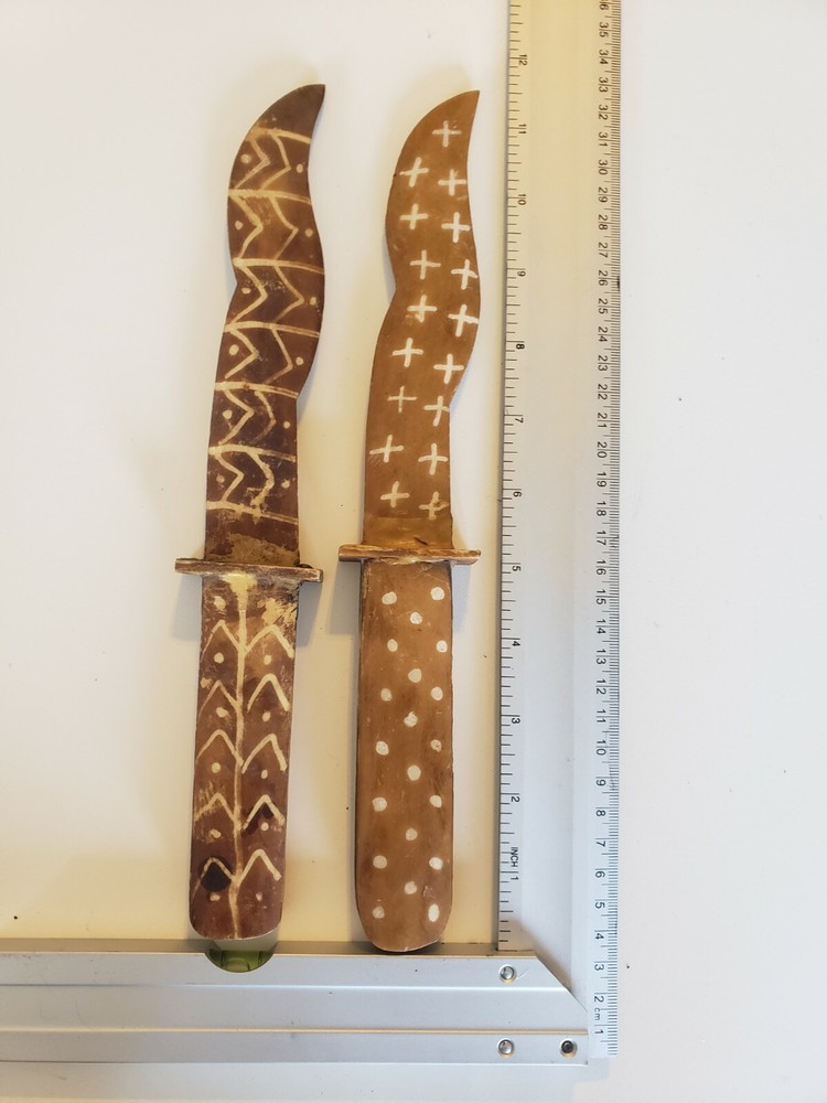 Knife Decoration
