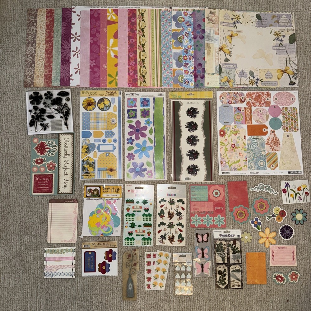 FLOWERS Themed Embellishments Kit