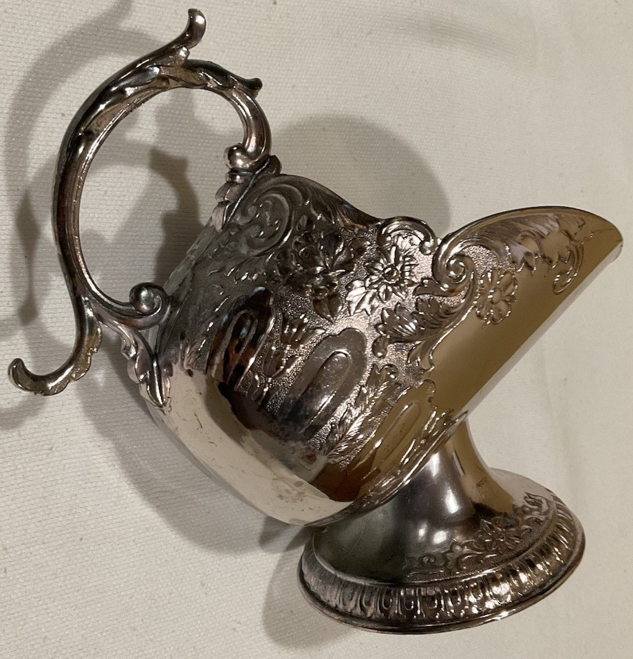 Vintage Pedestal Silver Plated (?) Gravy Boat Sauce with Hanging Mini Scoop